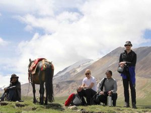 Amnye Machen trekking tour