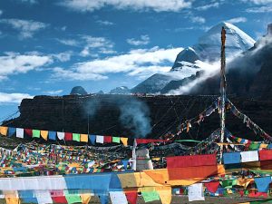 Saga Dawa Festival Tour