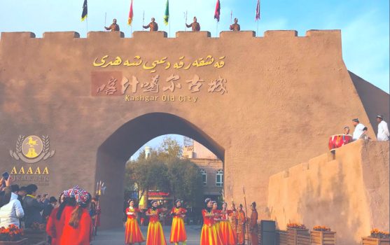 Lhasa to Kashgar overland tour